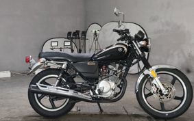 YAMAHA YB125SP PCJL