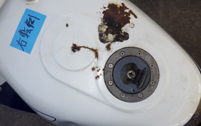 SUZUKI GSX-R400 GK73A