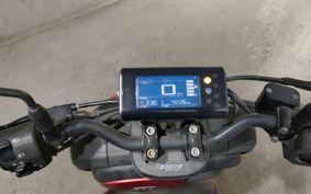 YAMAHA  CUBIC SU SEE1