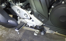 YAMAHA FZ25