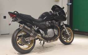 SUZUKI BANDIT 1200 SA 2007 GV79A