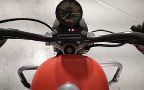 HARLEY XL883R 2010 CS2