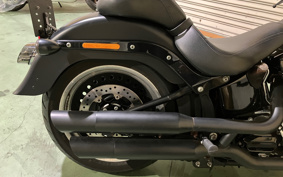 HARLEY HARLEY FLSTFBS 2016 JT9