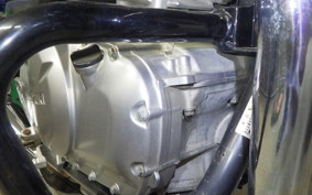 SUZUKI GSR250