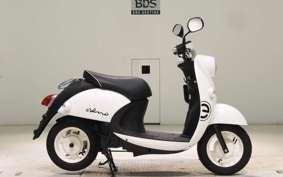 YAMAHA E-VINO 2019 SY11J