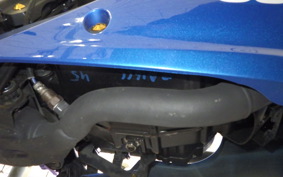 SUZUKI ｼﾞｸｻｰ250SF 2004 ED22B