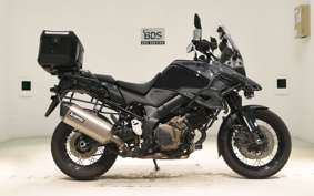 SUZUKI Vｽﾄﾛｰﾑ1050XT 2020 EF11M