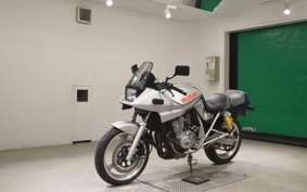 SUZUKI GSX250S KATANA 2023 GJ76A