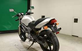HONDA VTR 250 2007 MC33