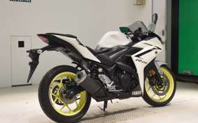 YAMAHA YZF-R25 A 2001 RG43J