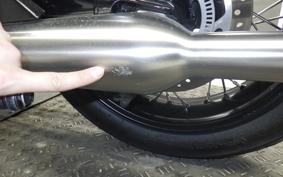 TRIUMPH BONNEVILLE T100 2023