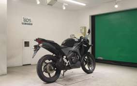 HONDA CBR125R JC50