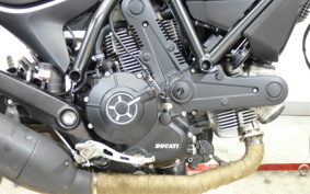 DUCATI  DUCATI  SCRAMBLER SIXTY2 2016 KA00