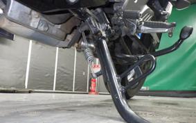 SUZUKI GSR250F 2015