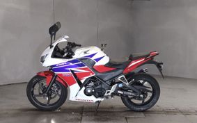 HONDA CBR250R MC41