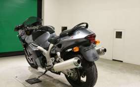 SUZUKI GSX-1300R HAYABUSA 2003