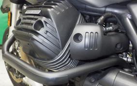 MOTO GUZZI V85 TT 2022
