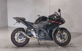 YAMAHA YZF-R25 RG10J