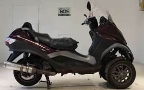 PIAGGIO MP3 250