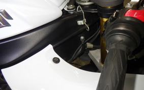 SUZUKI GSX-R750 2016