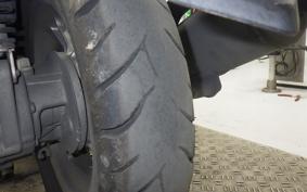 YAMAHA TRICITY 125 SE82J