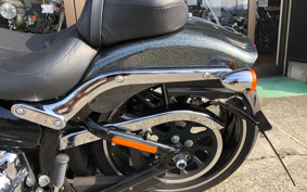 HARLEY FXSB BREAKOUT 2013 BF5