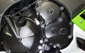 KAWASAKI ZX 10 NINJA R 2010