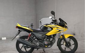 HONDA CBF125SU MANY NA- JC40