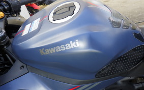 KAWASAKI ZX-25R ZX250E