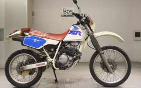 HONDA XLR250R Gen.4 2017 MD22