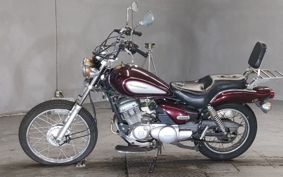 YAMAHA ENSAI MANY -125 ..