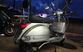 VESPA PX200