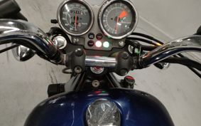 HONDA MAGNA 750 RC28