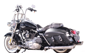 HARLEY FLHRC 2013 FRM