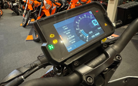 KTM 390 DUKE 2024 JPJ40