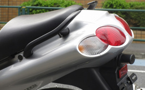 KAWASAKI ZZ1200 NINJA R 2002 20C001