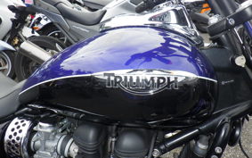 TRIUMPH SPEEDMASTER 2013