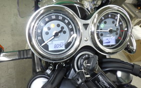 TRIUMPH BONNEVILLE T120 2025