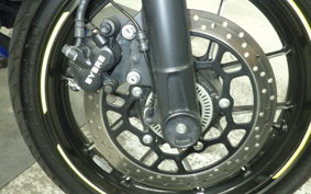 SUZUKI ｼﾞｸｻｰ250SF 2013