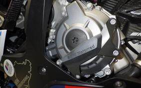 BMW M1000RR 2021