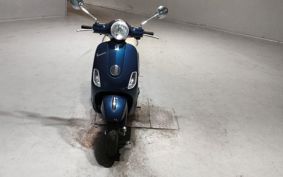 VESPA LX125IE M68100