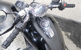 YAMAHA XV1300CA STRIKER 2012 VP33