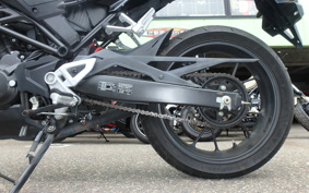 HONDA CB250R MC52