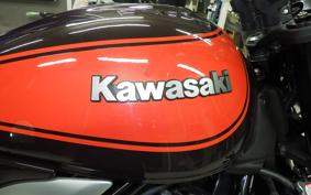 KAWASAKI Z900RS 2025 ZR900K