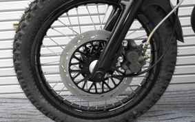 SUZUKI GLASS TRACKER BIG BOY NJ47A