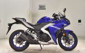 YAMAHA YZF-R25 2011 RG10J