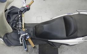 YAMAHA MAJESTY 400 2004