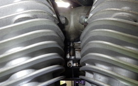 HARLEY XLH883 2000