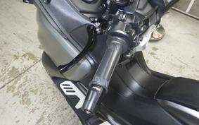 YAMAHA T-MAX 560 T 2021 SJ19J