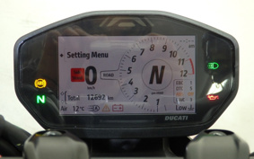 DUCATI STREET FIGHTER V2 2023 3F00